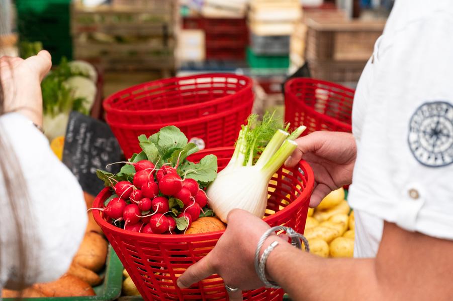 Marché hebdomadaire du vendredi_Vienne