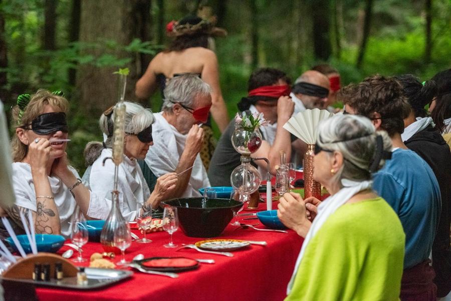 Spectacle immersif · Le banquet des odeurs_Avignon