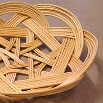 Atelier Vannerie osier Corbeille tatza