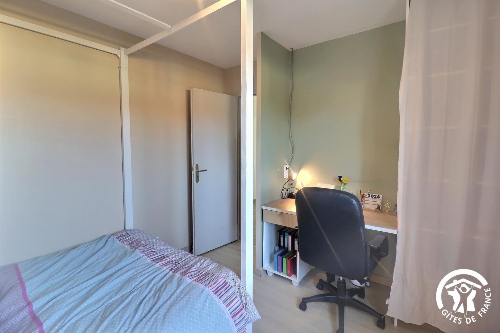 Cygale, Vernègues - photo 8