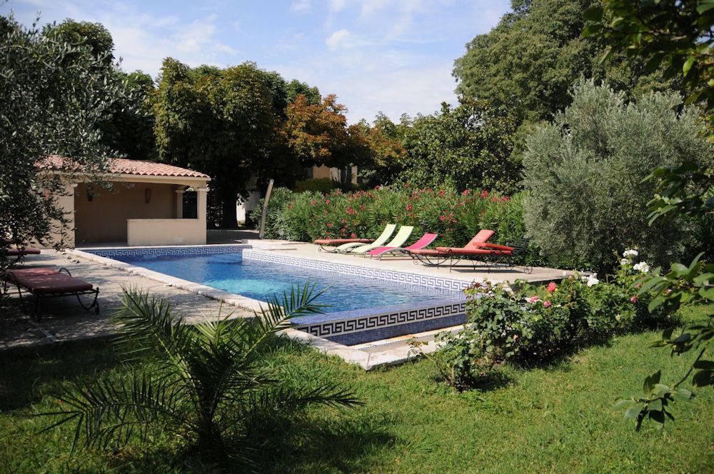 Design, Eyguières - photo 15