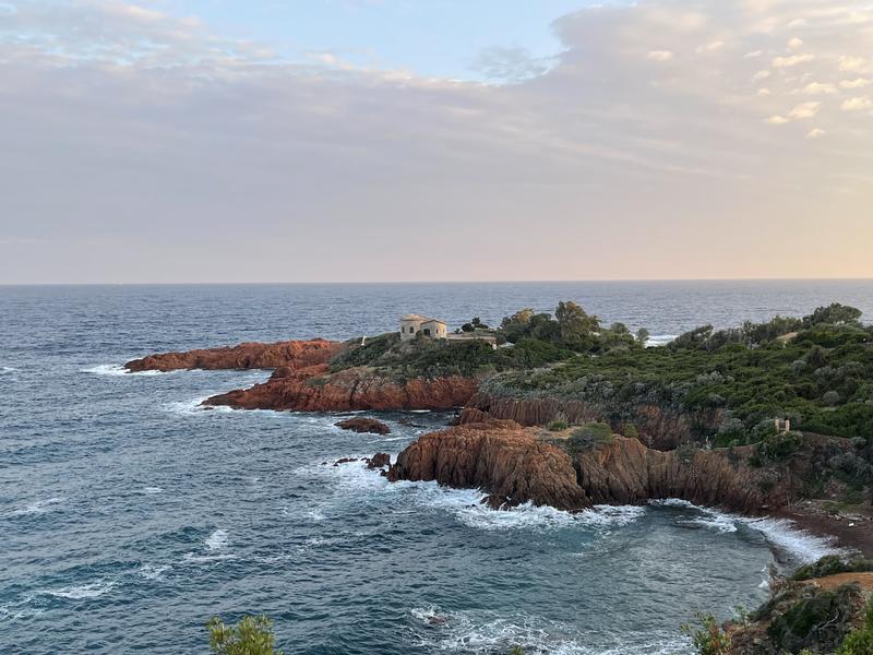 Bord de Mer Entre Théoule & St Raphael