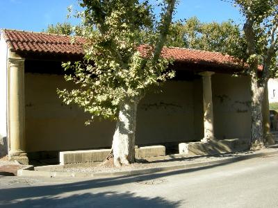 Lavoir à colonnes