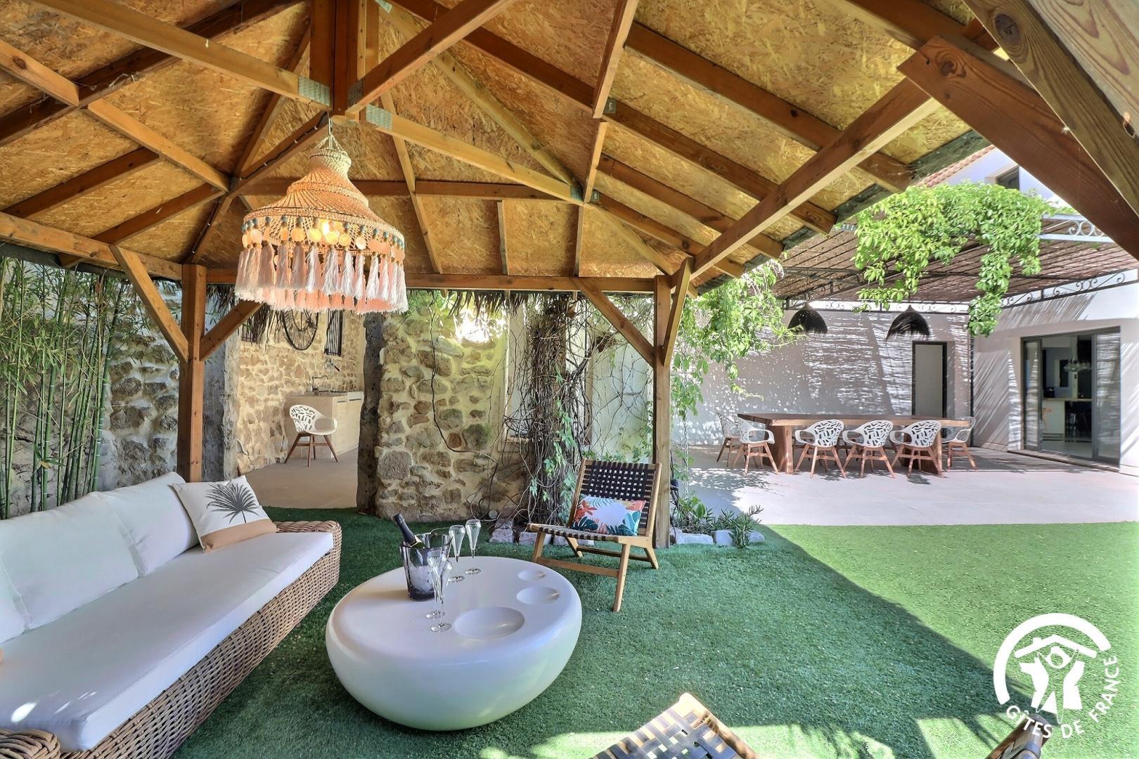 W & M Home, Marseille 13e Arrondissement - photo 35