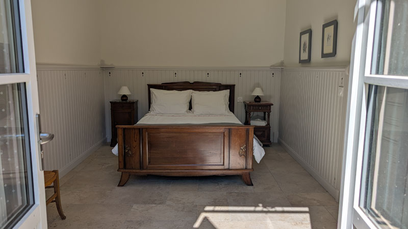 Comp-Masterbed1