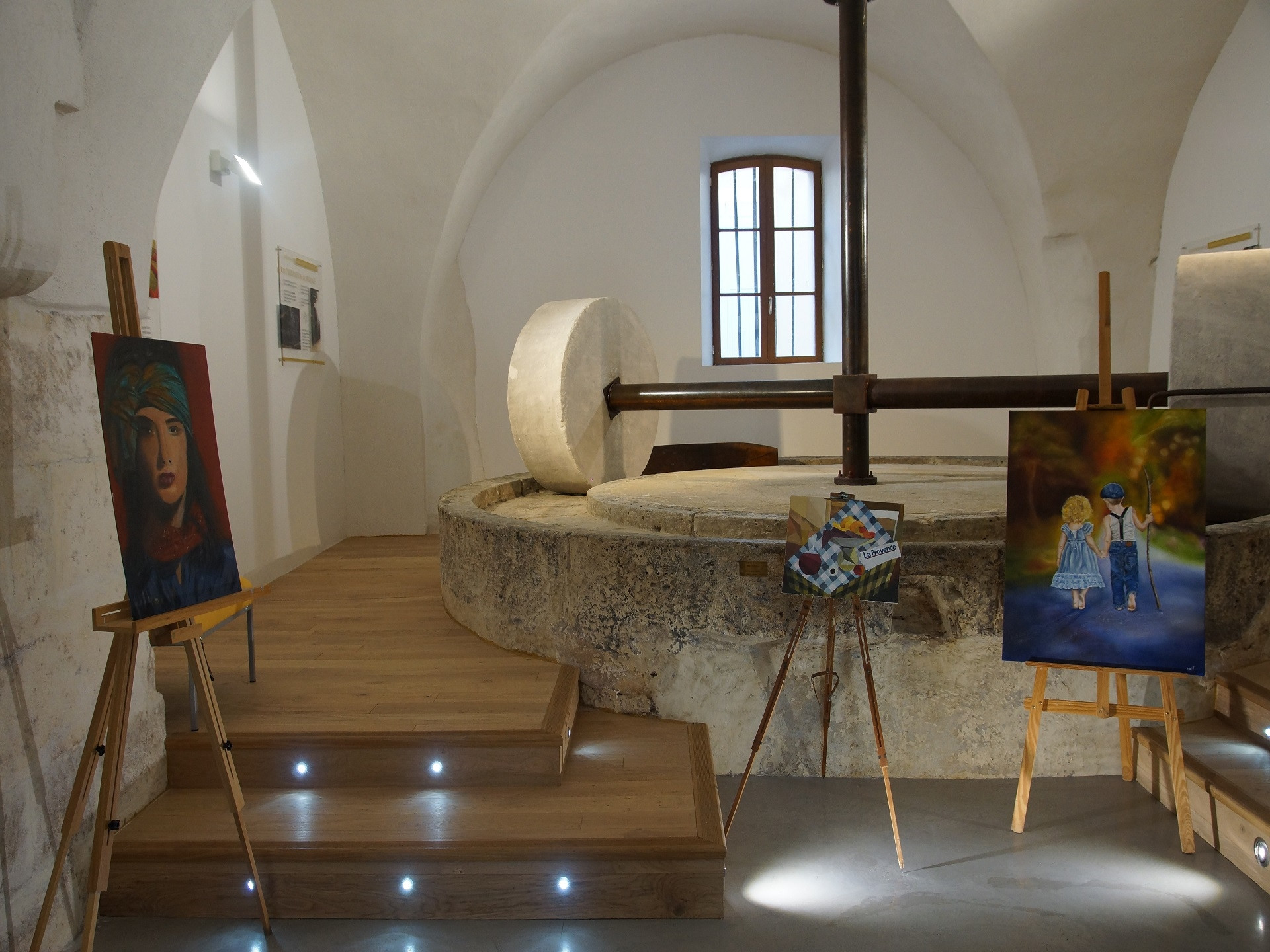 Moulin Roustan, La Fare-les-Oliviers - photo 2