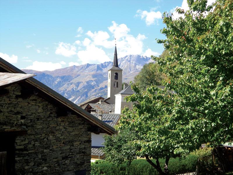 Avant concert, Pause patrimoine à l'église de Montvalezan: visite guidée