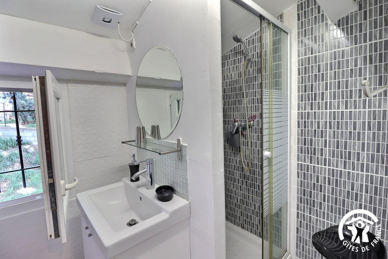 Lou Bastido Roujo, Auriol - photo 23