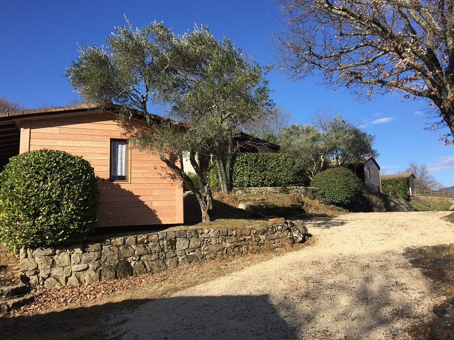 cle des champs ardeche soleil location de gite chalets Vallon Pont d'Arc