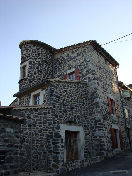 Saint-Pons maison