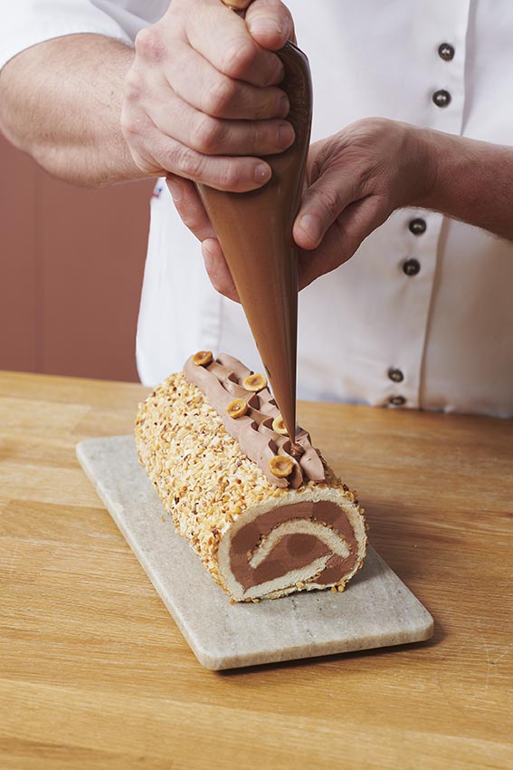 Atelier  Passion bûche express Guanaja - Noël à la cité du Chocolat Valrhona_Tain-l'Hermitage