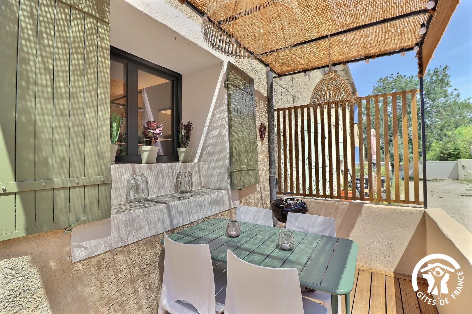 La Pomme de Pin, La Fare-les-Oliviers - photo 10