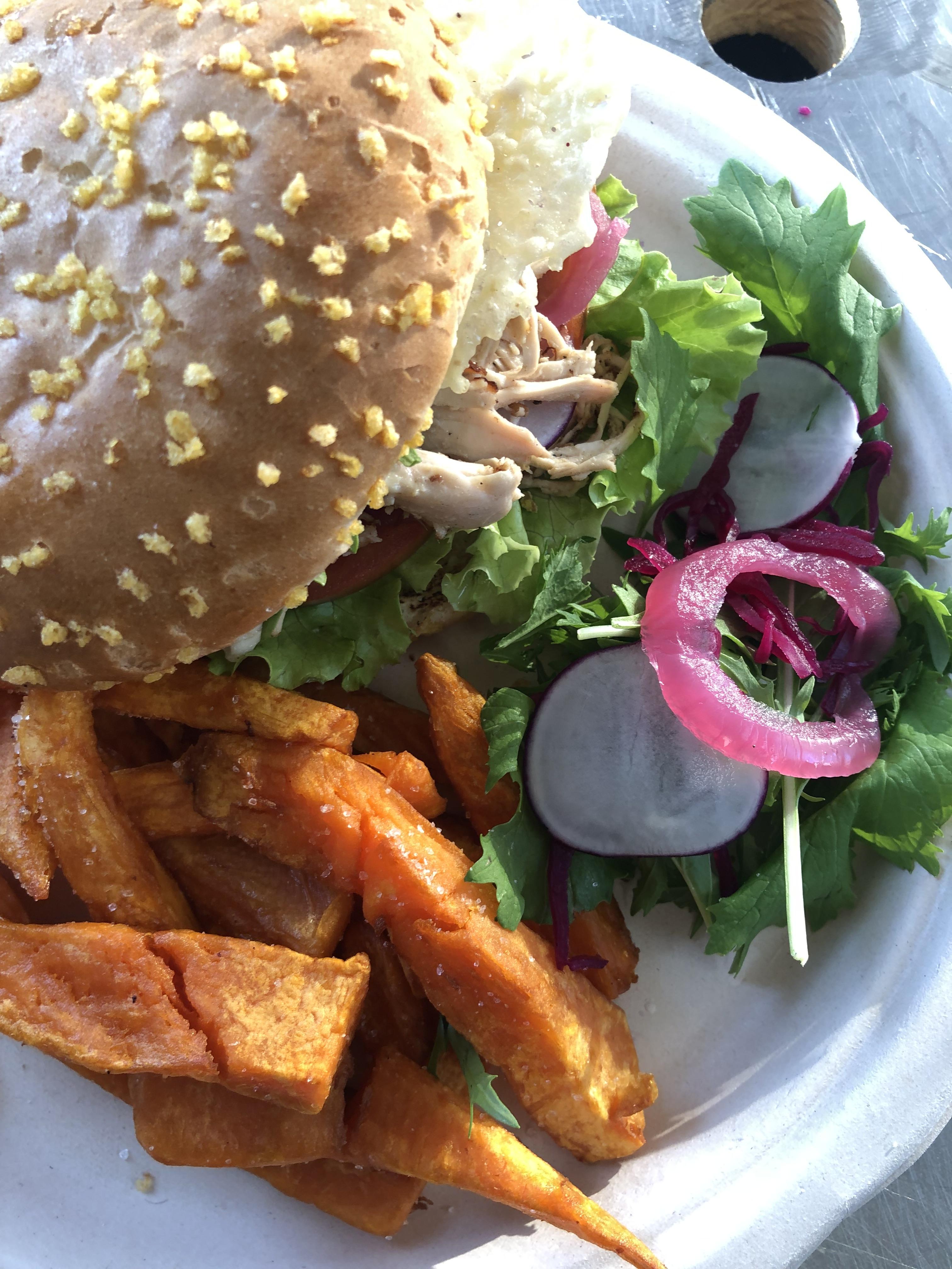 La reine Claude Food Truck, Pertuis - photo 2