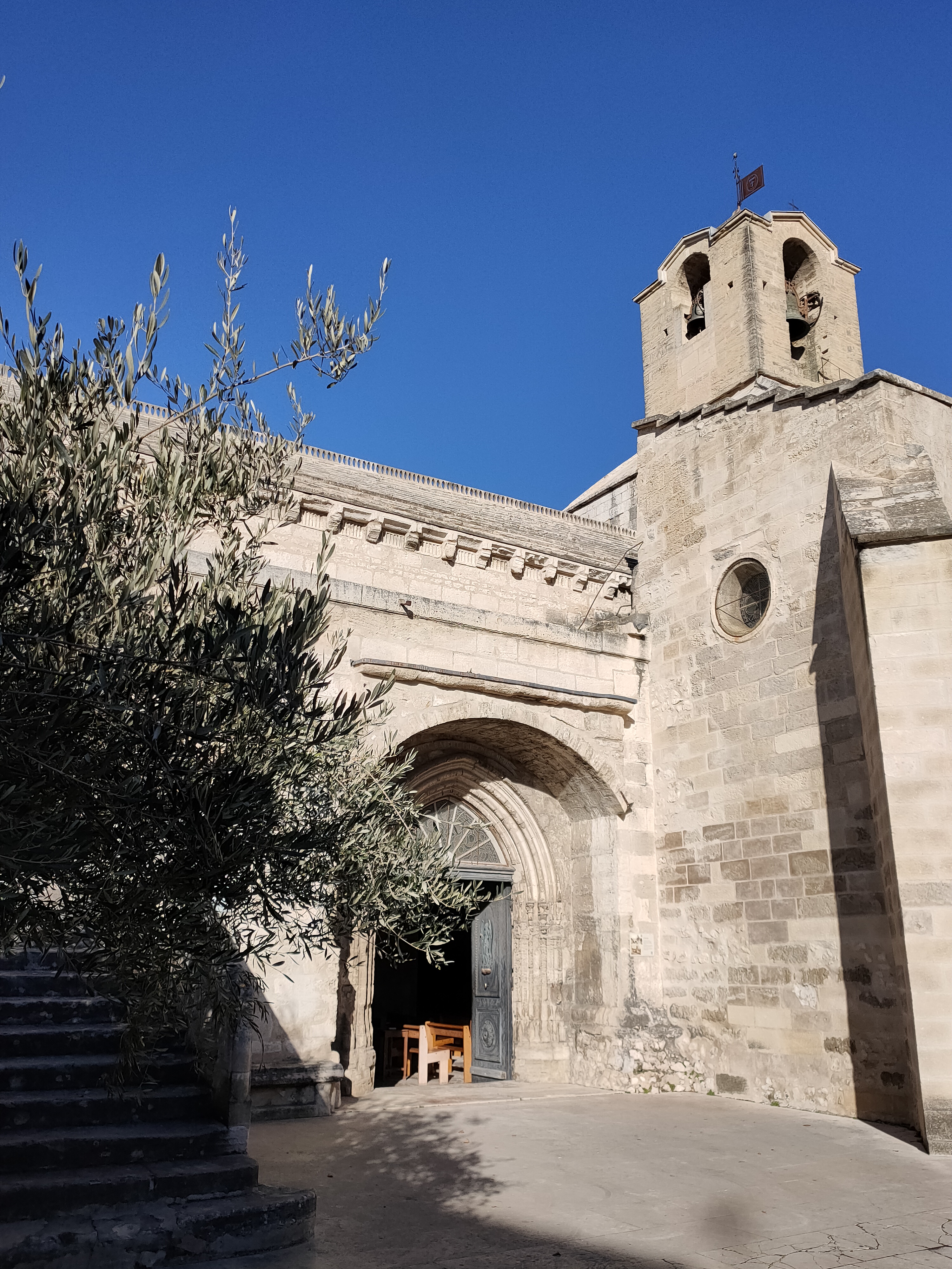 Eglise Saint Baudile, Noves - photo 7