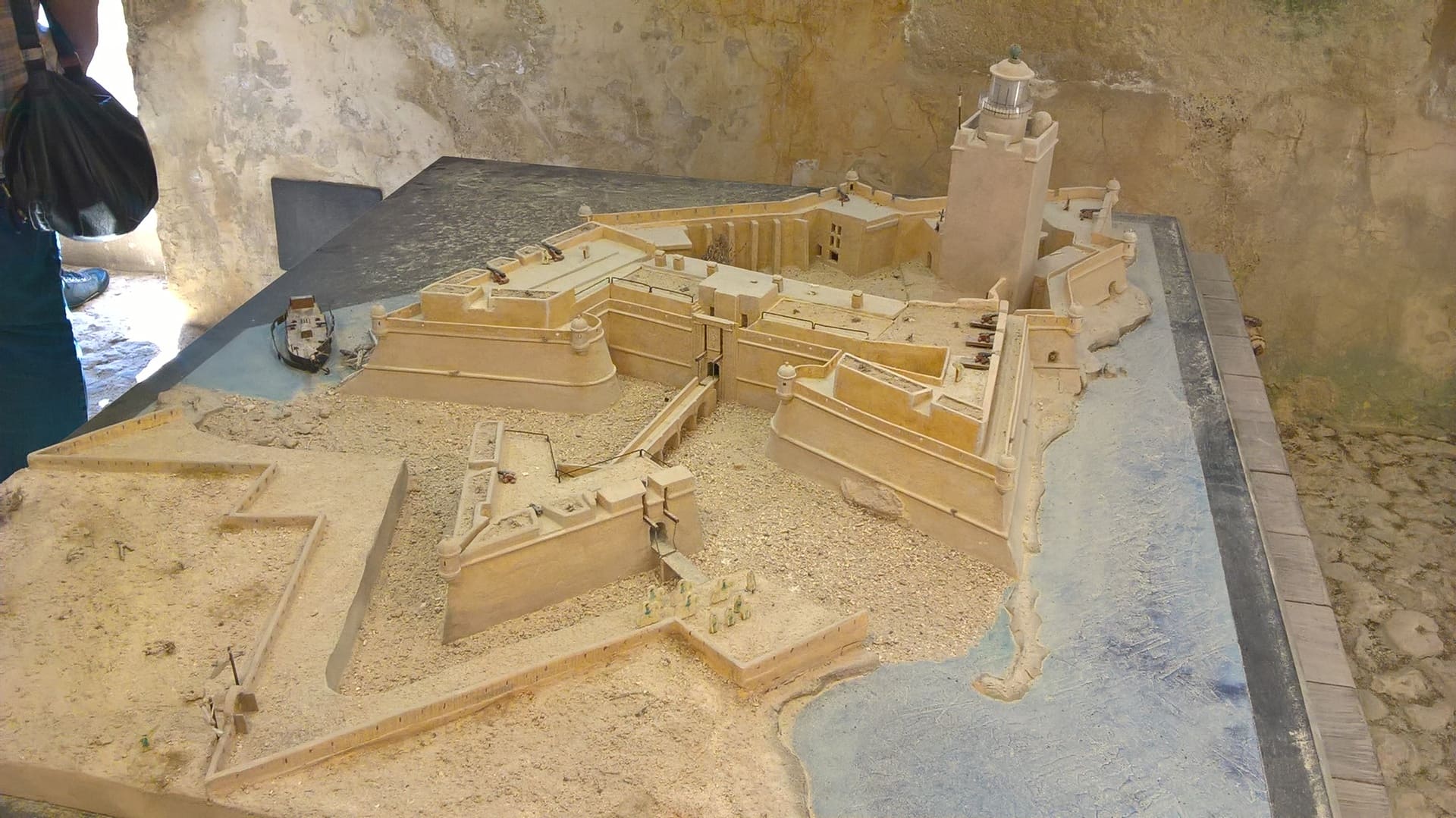 Fort de Bouc, Martigues - photo 4