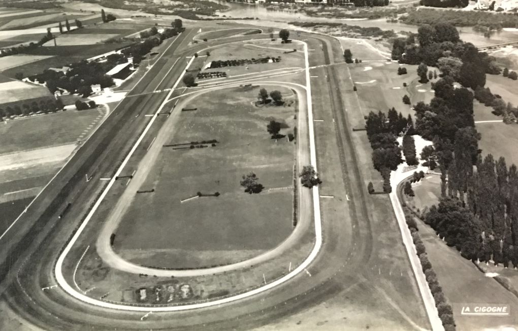 Visite guidée "En piste pour découvrir l'hippodrome"