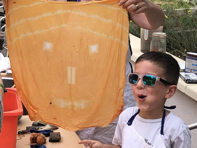 Atelier famille teinture végétale Haloween