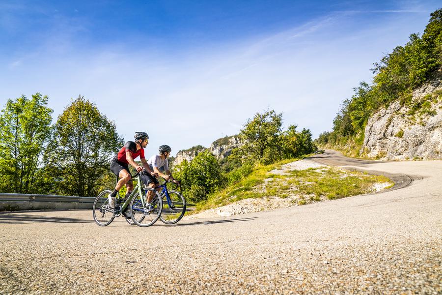 Itinérance l'Ain à Vélo - Le Bugey, paradis des chasseurs de cols (3 jours)_Belley-5