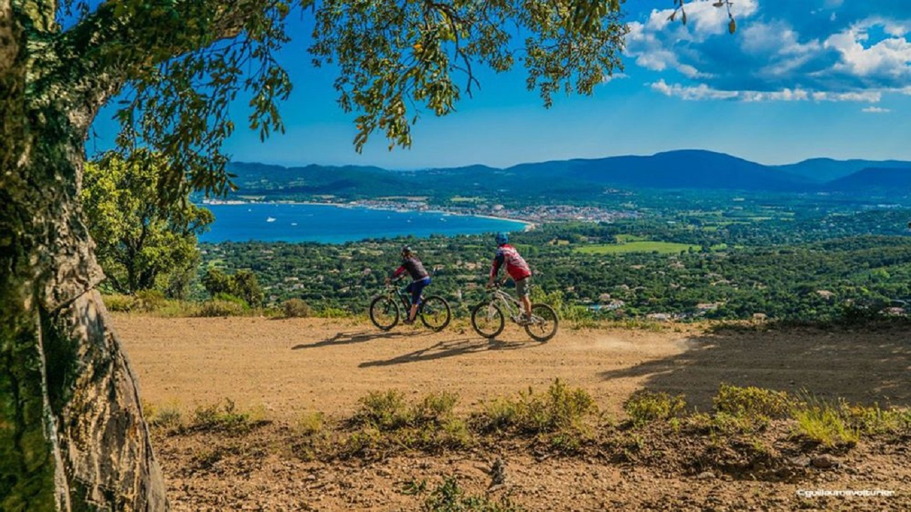 VTT dans le Golfe de St-Tropez