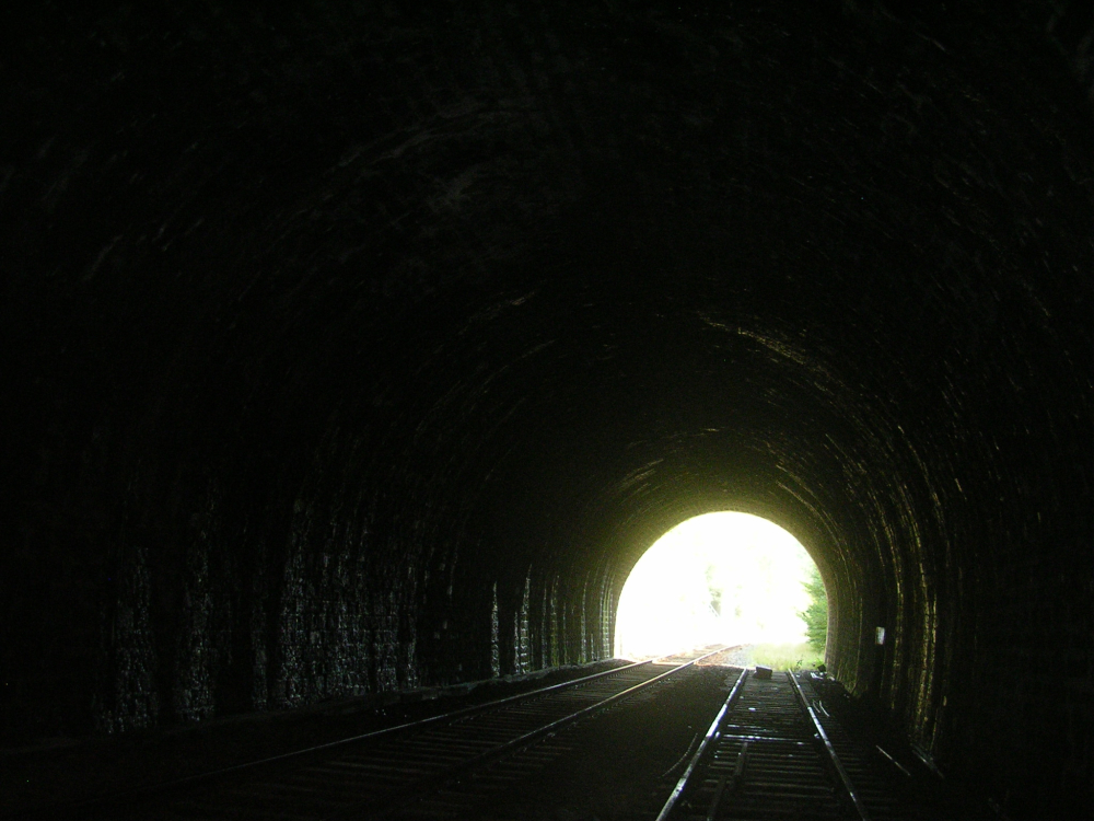 Tunnel ferroviaire