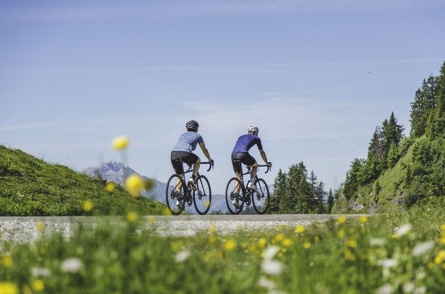 Du vélo de route sur le goudron de Morzine Avoriaz