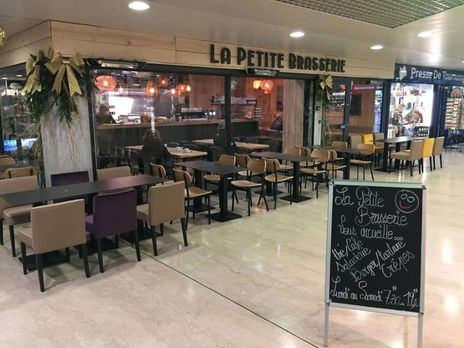 Restaurant La Petite Brasserie