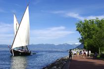 Barque La Savoie et quai promenade