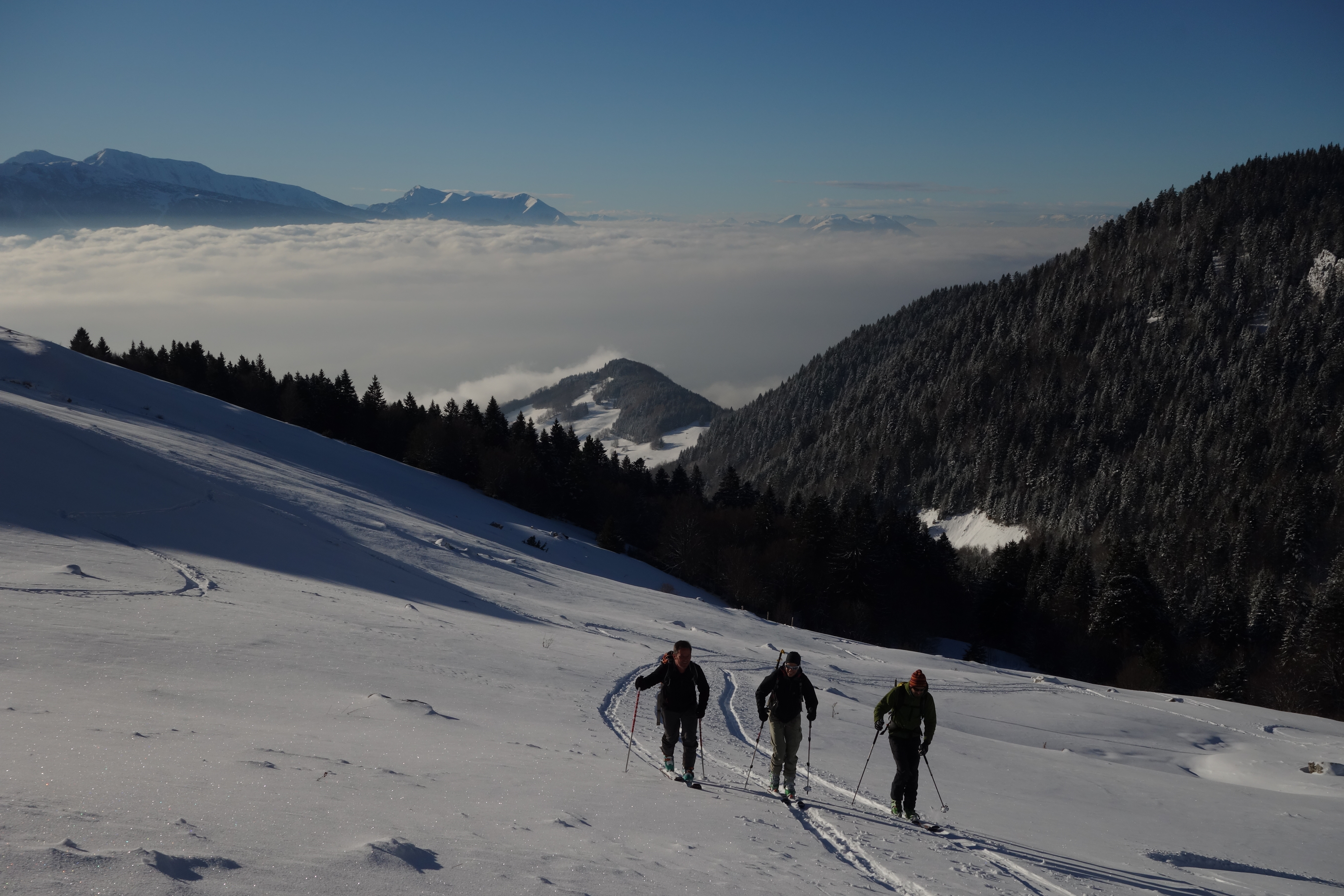 Randonnée Ski au-dessus de la plaine...