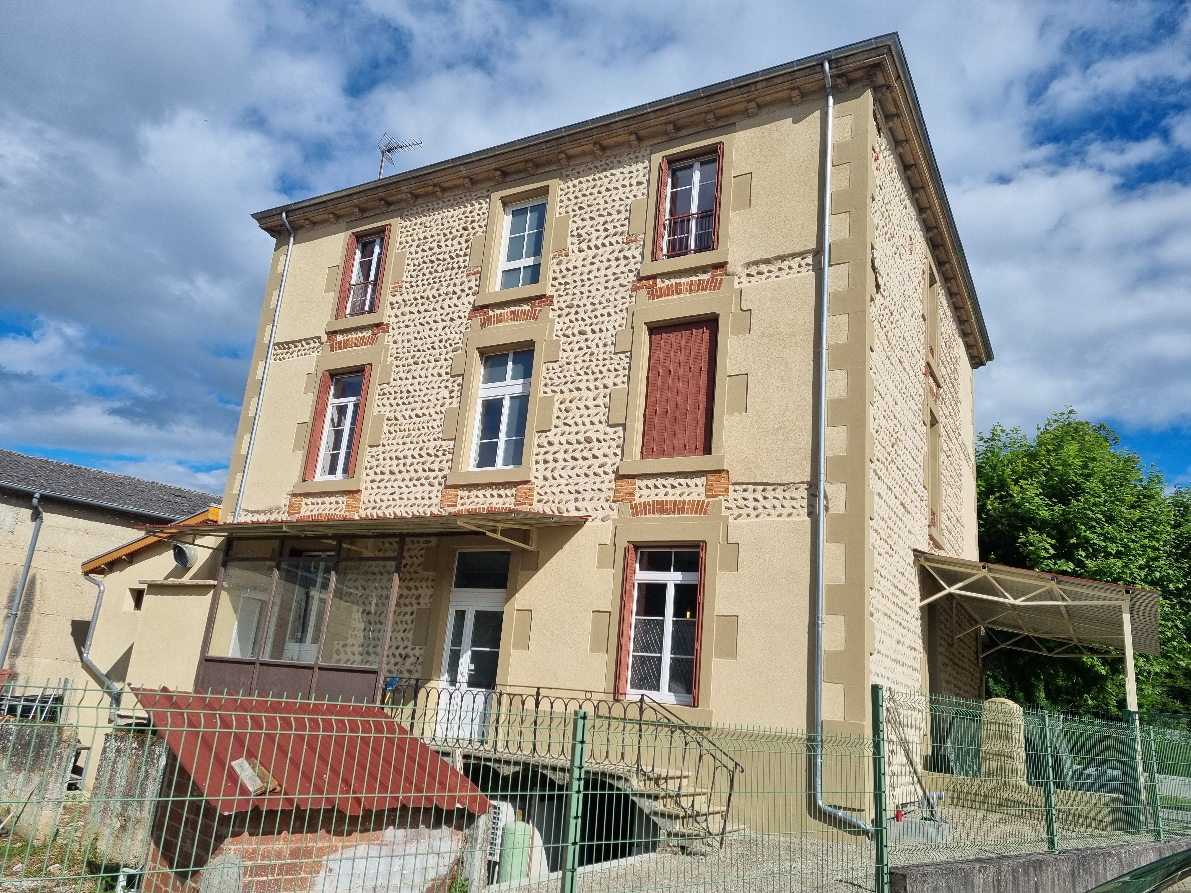 Maison Lourego vu extérieure