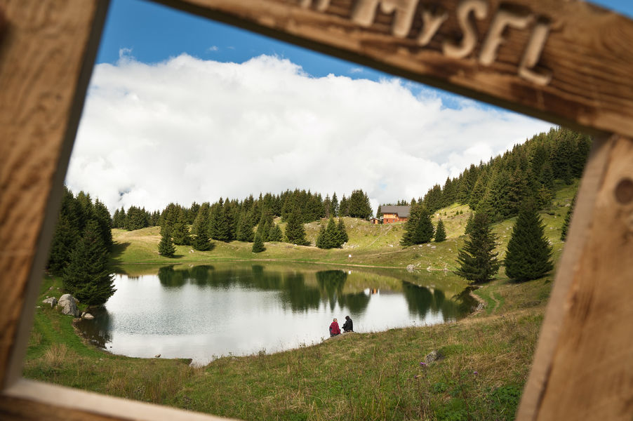 Le Lac De La Grande Léchère