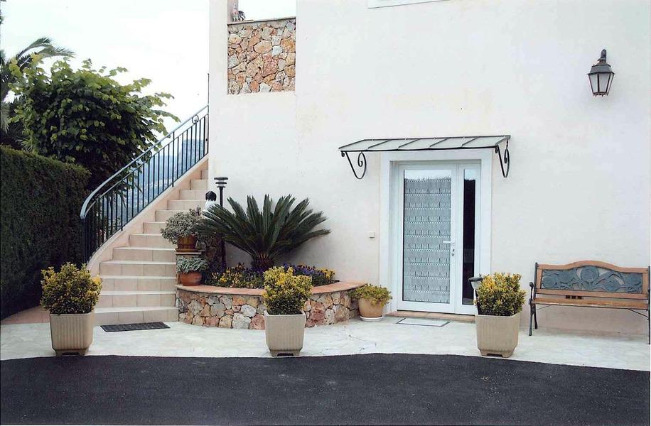 Gîte La terrasse d'Azur-Entrée gîte-Nice-Gîtes de France des Alpes-Maritimes