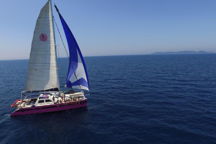 Journée en catamaran à Cap Taillat Départ Cavalaire