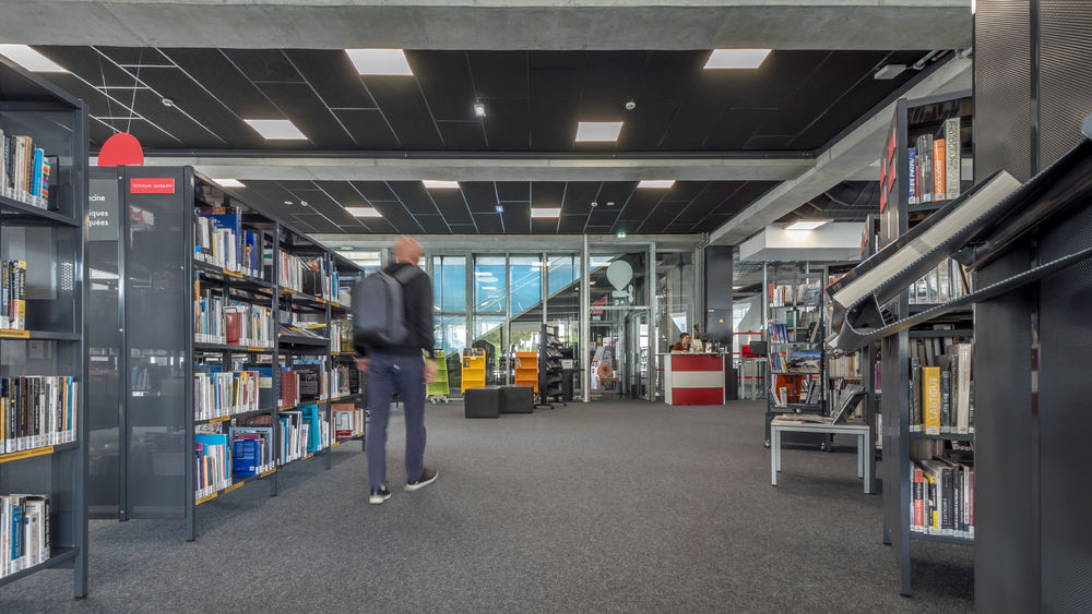 Médiathèque La Turbine - Secteur adulte