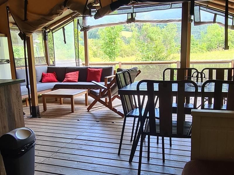 Camping Belle Roche - Lodge Espace_Lalley