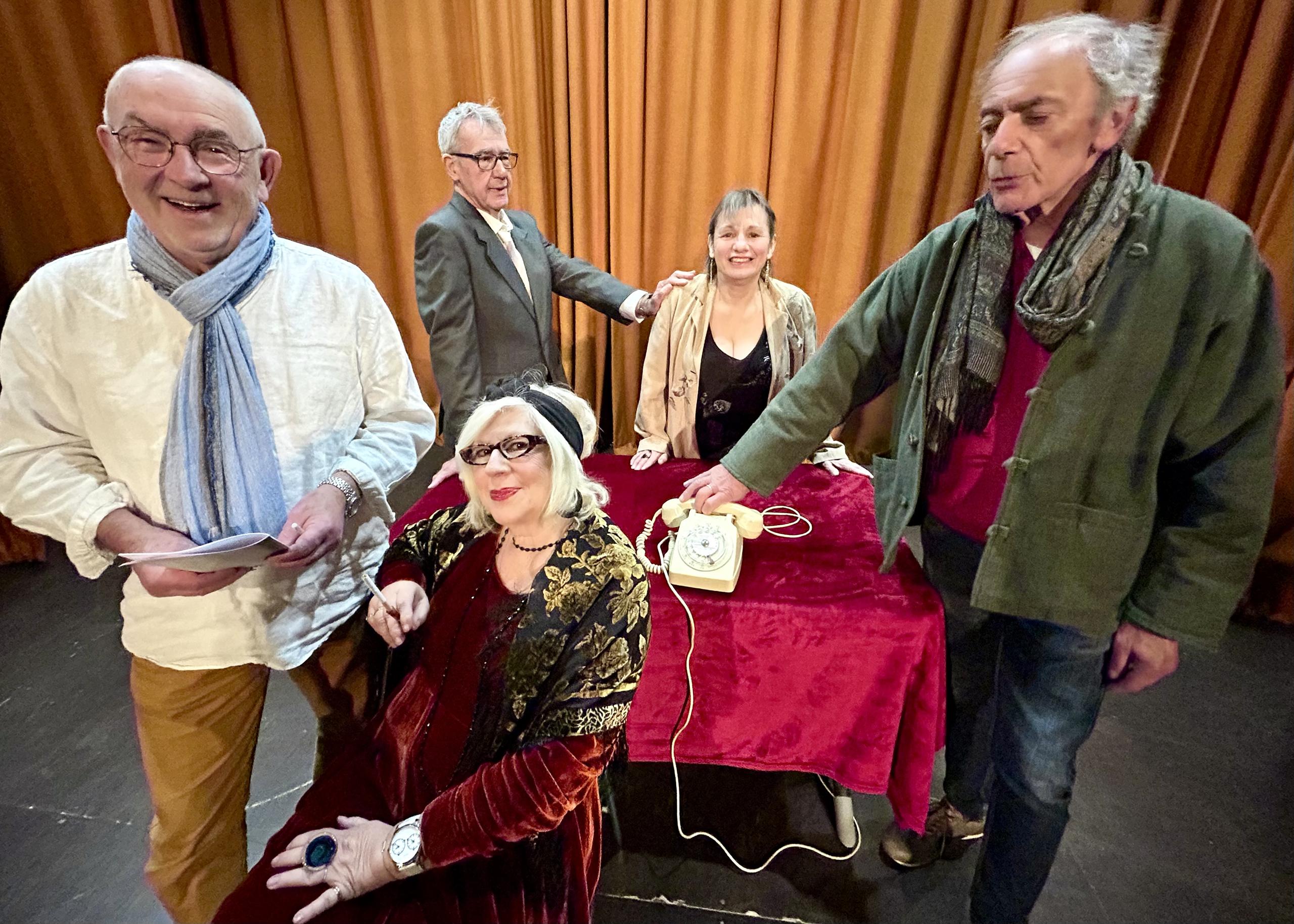 "Qui Trompe qui?" théâtre de Madeleine Chapsal par la troupe Adultes du Jeudi IMPROMPTU 17