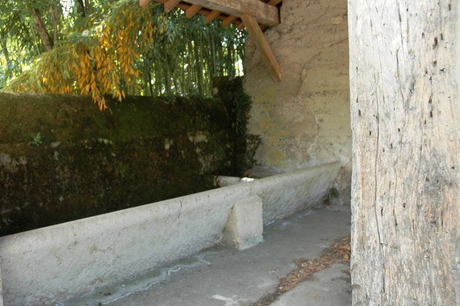 Lavoir Creys-Mépieu - OTSI Morestel