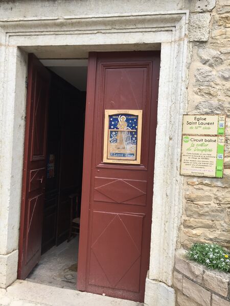 Entrée de l'église