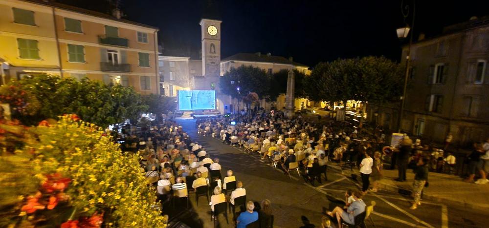 Cinéma en plein air à Sisteron