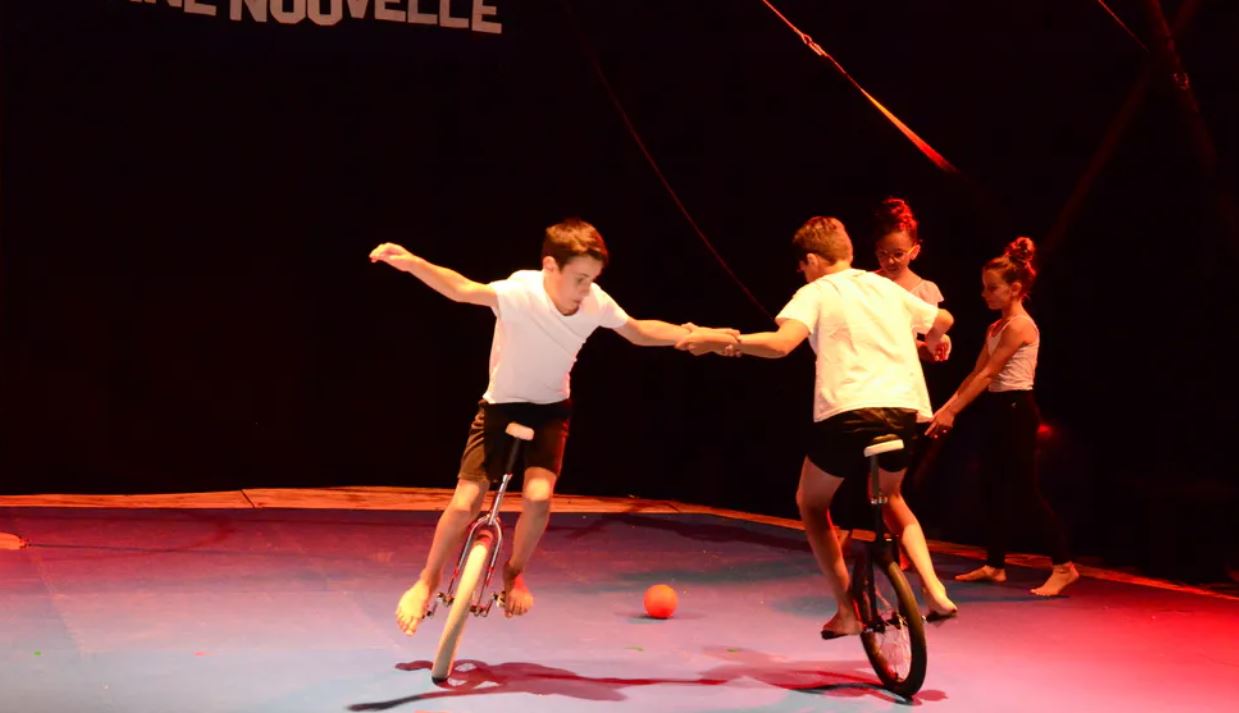Cirque en plein air !