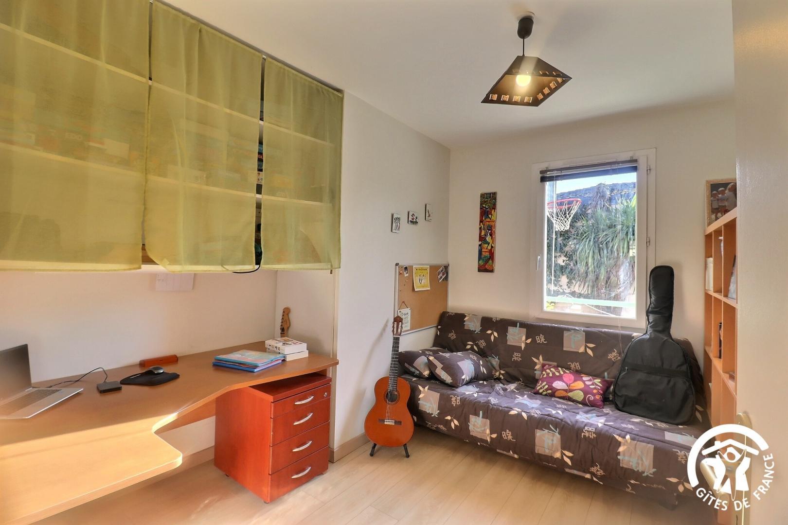 Cygale, Vernègues - photo 10