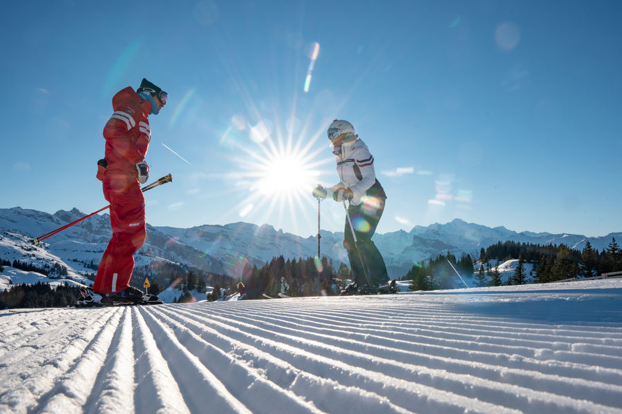 Private lessons in skiing, snowboarding, telemark skiing, ski touring, biathlon and cross-country skiing
