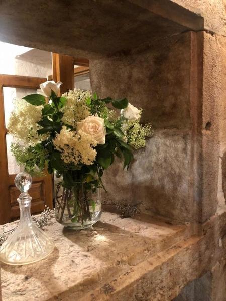 Le Domaine du Très-Haut, lieu de célébration et mariage. Le Domaine du Très-Haut, lieu de célébration et mariage.