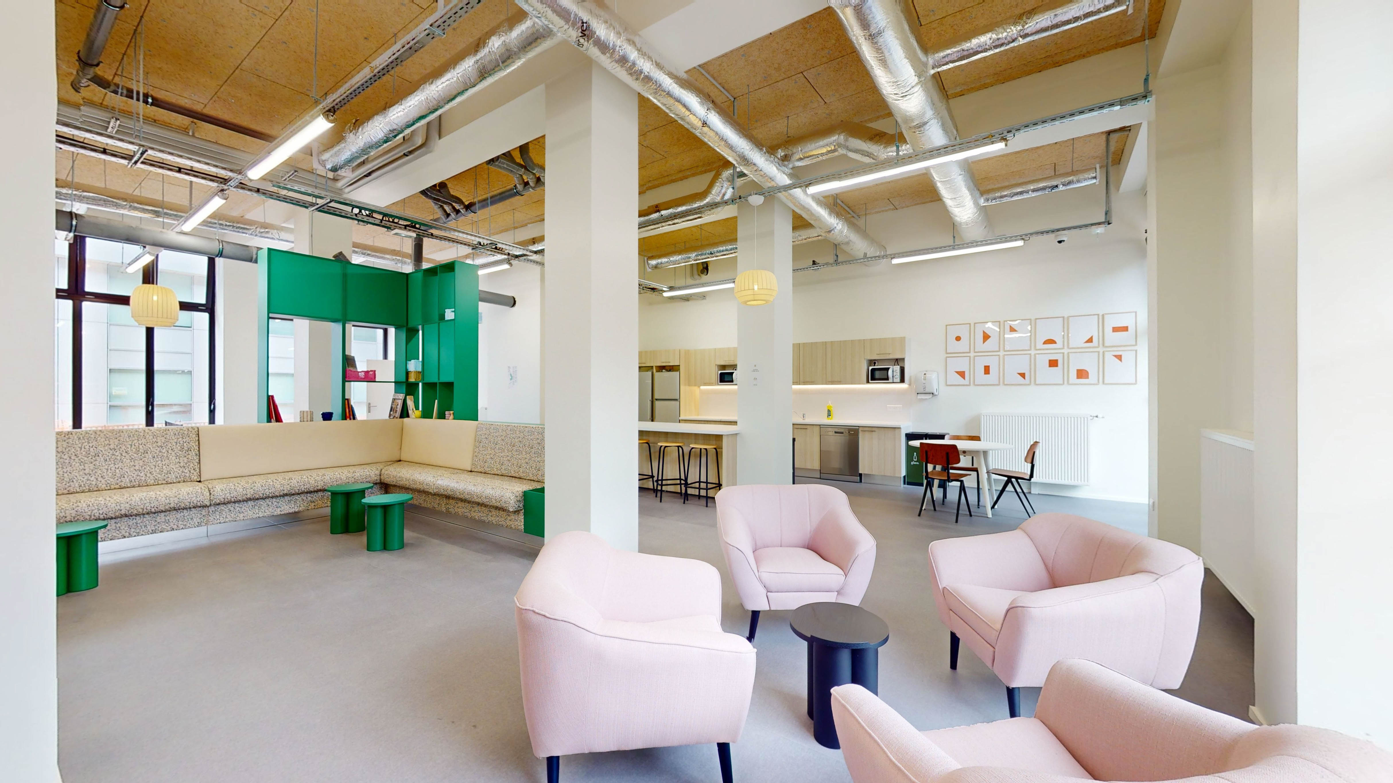 Social Lounge
