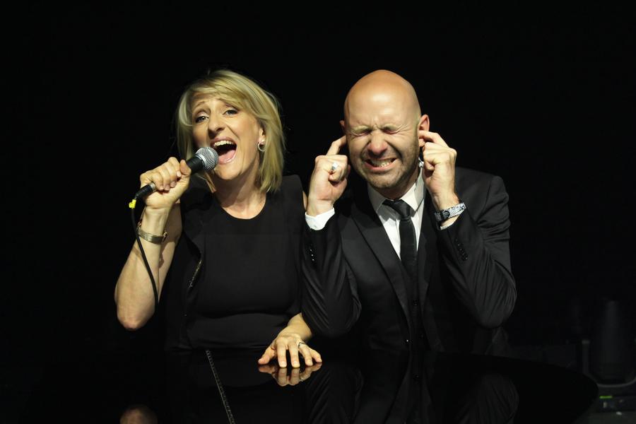 Humour - Cécile Giroud & Yann Stotz_Feurs