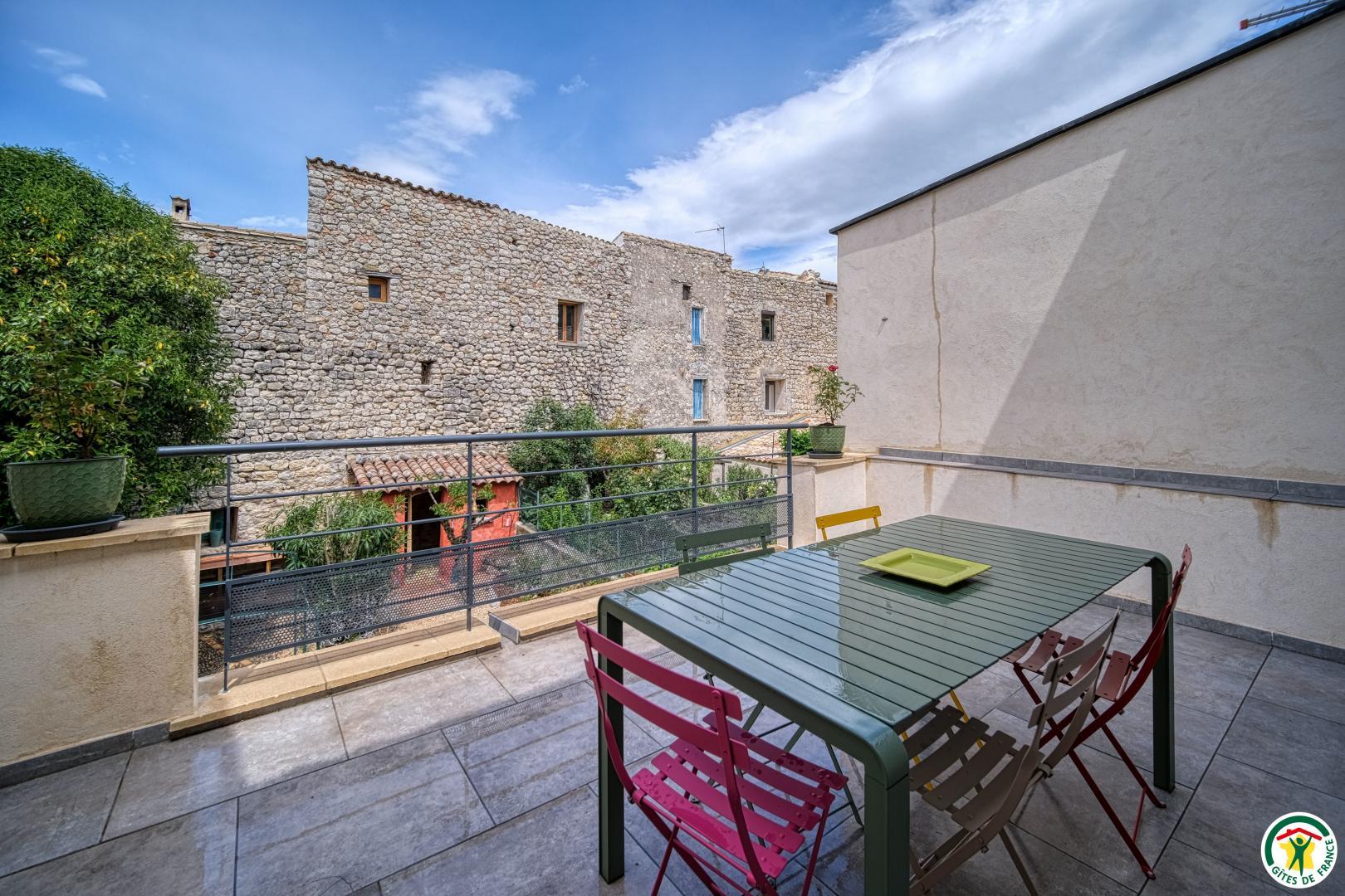 Terrasse côté remparts