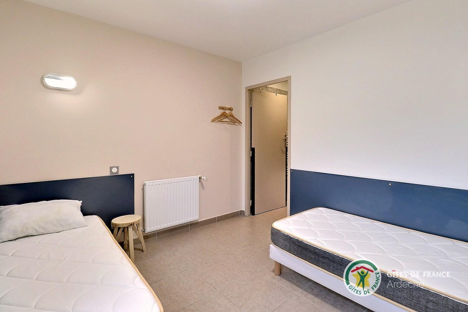 Nouveau bâtiment chambre 206