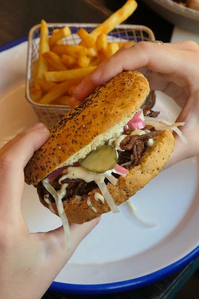 foam cuisine burger pulled porc