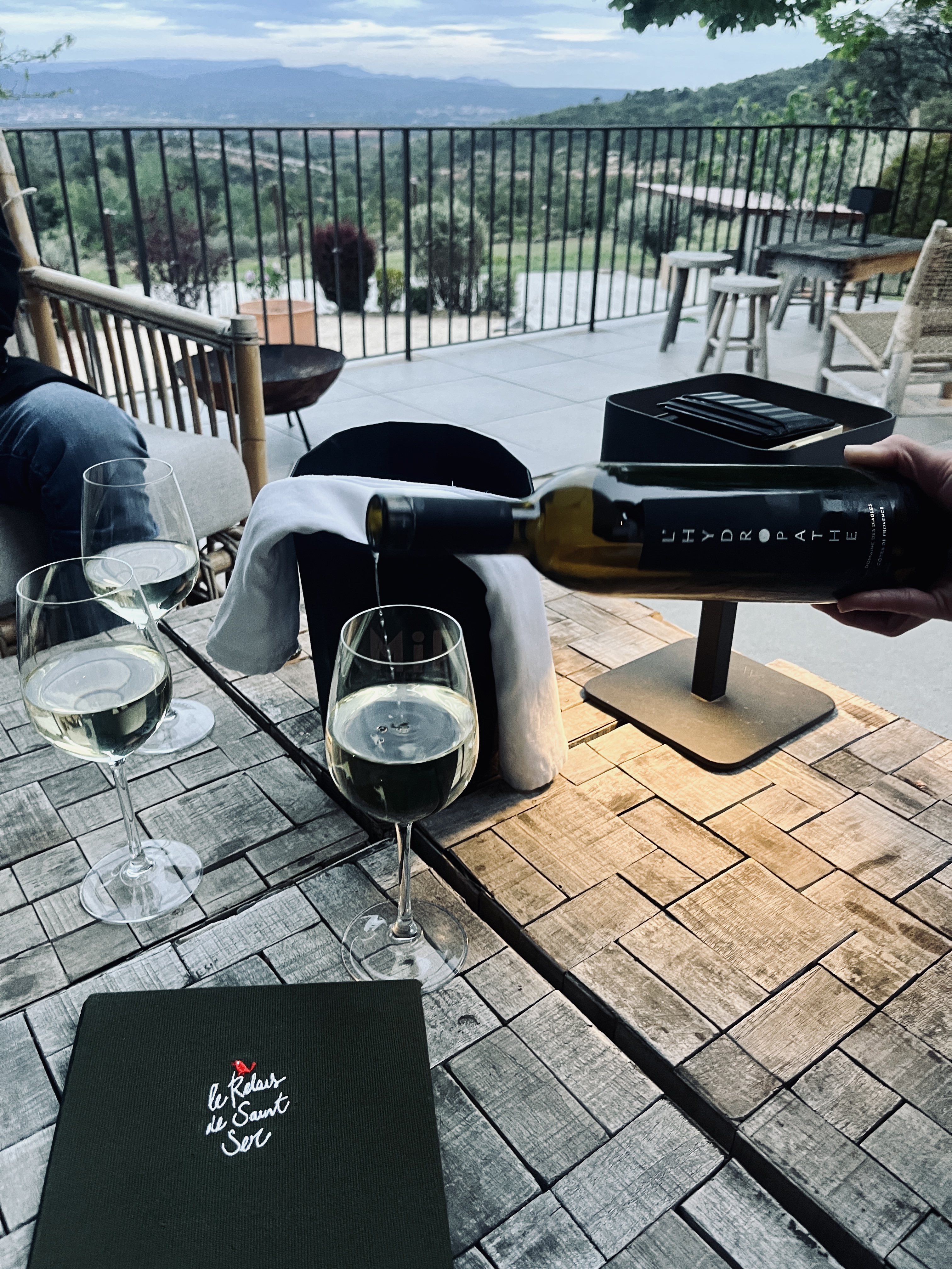 Le Relais de Saint-Ser - Restaurant, Puyloubier - photo 2