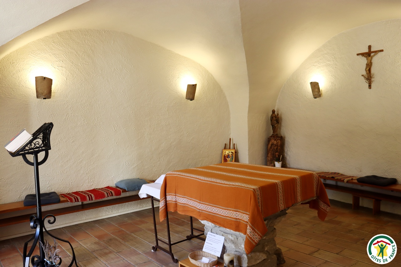 La chapelle, accessible de 8h30 à 20h