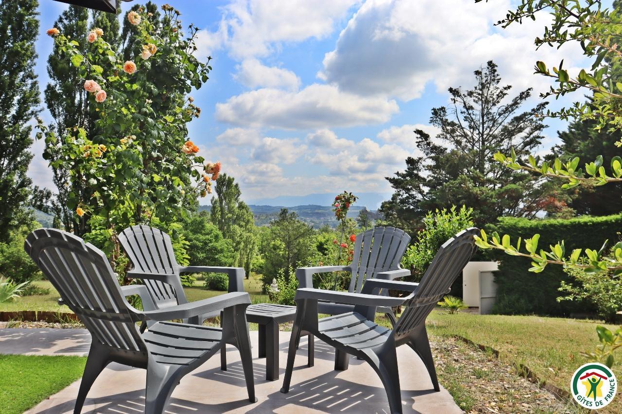 Terrasse privative avec vue sur le Vercors